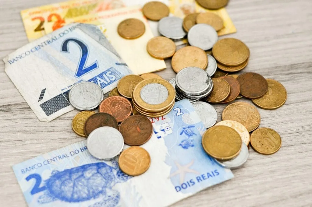 Financial Transparency And Current Year Goals For SODRFM: Photo of Brazilian foreign currency in the form of paper bills and coins